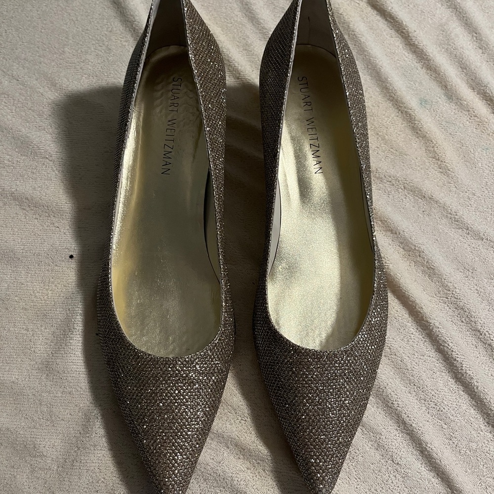 Stuart Weitzman Glittering Gold Pumps